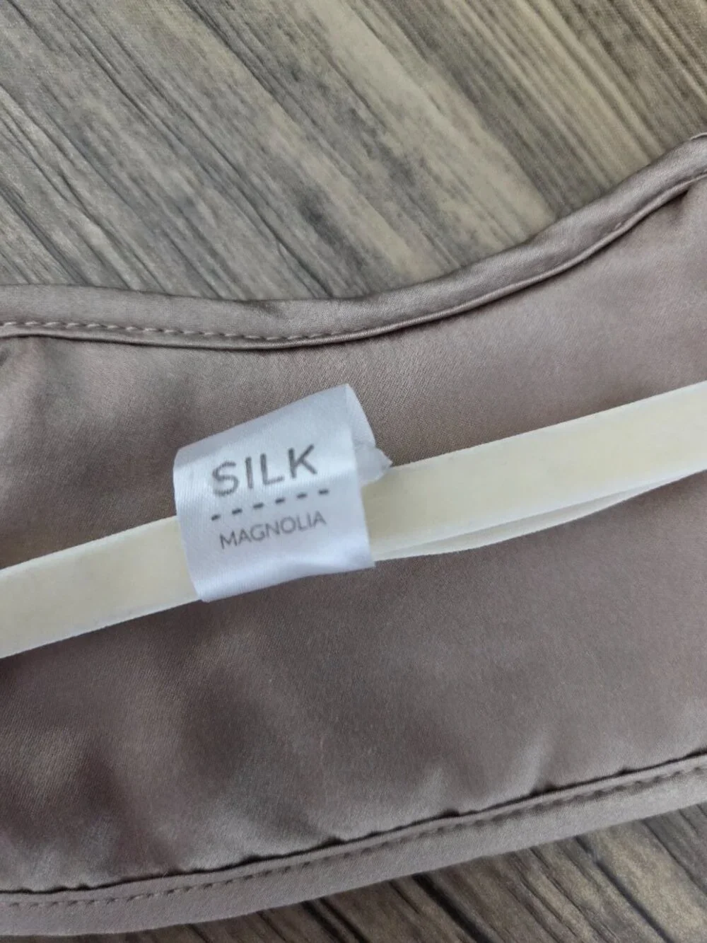 Pure Silk Taupe Sleep Mask - Comfortable Eye Mask for Travel and Rest